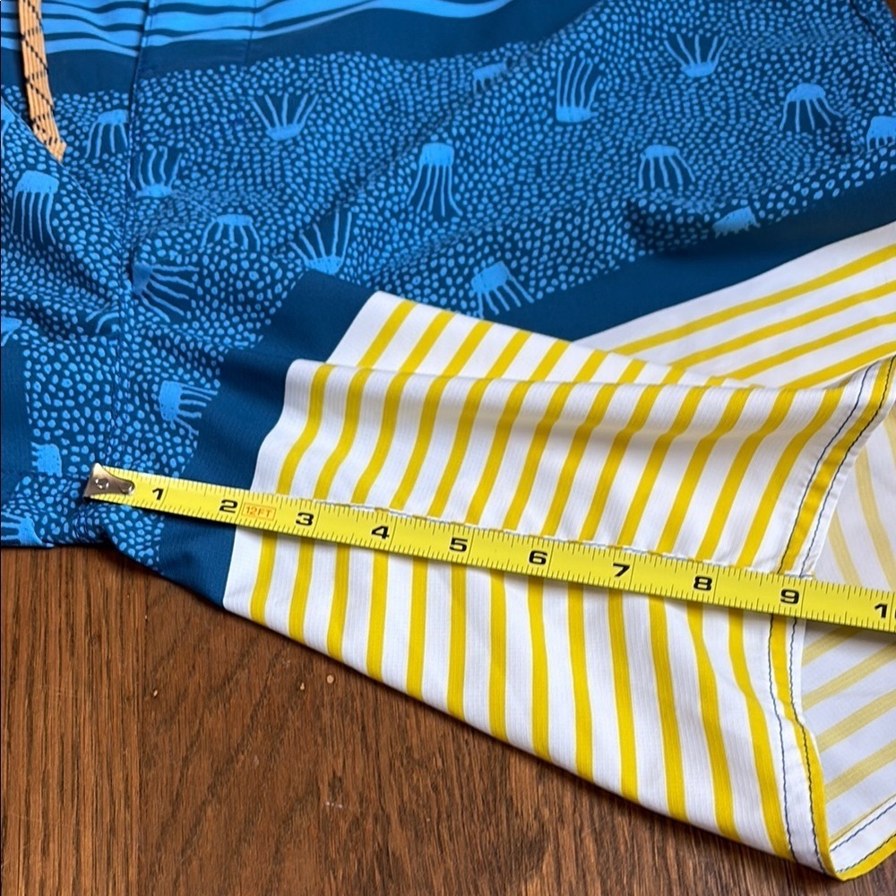 Patagonia Blue and Yellow Patterned Swim trunks size 38 - Picture 3 of 6